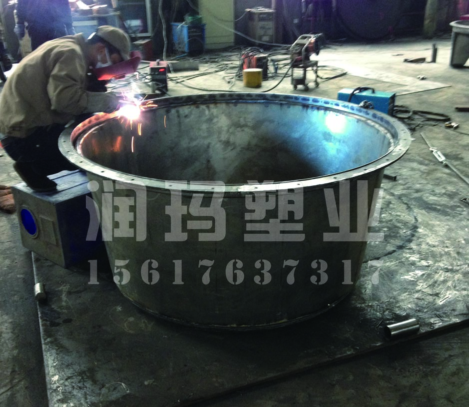 PE塑料儲罐模具